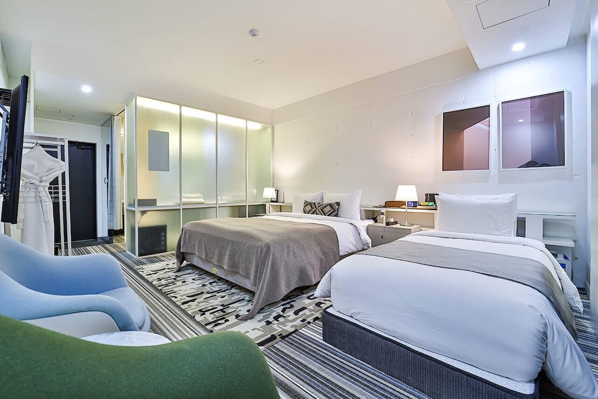 Standard Twin Room, Non Smoking | 1 bedroom, premium bedding, laptop workspace, free WiFi