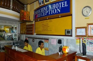 Reception - Indochine 2 (Phnom Penh)