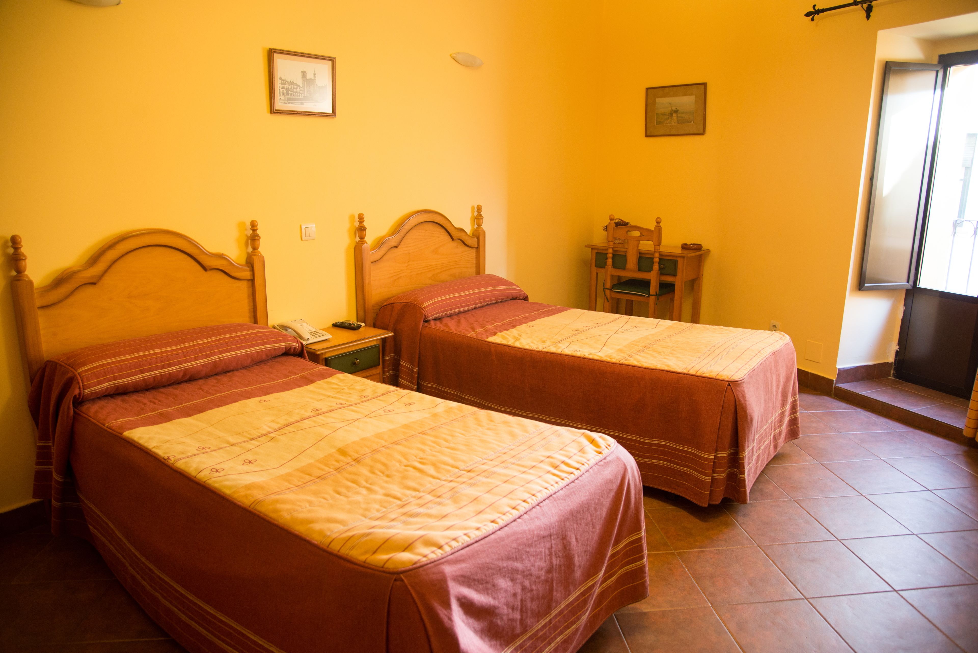 Photo - Hostal Hueso