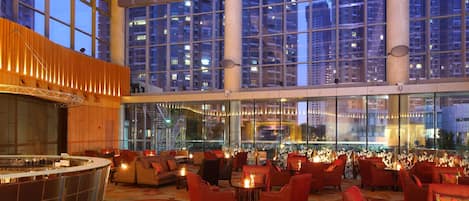 Bar lounge
