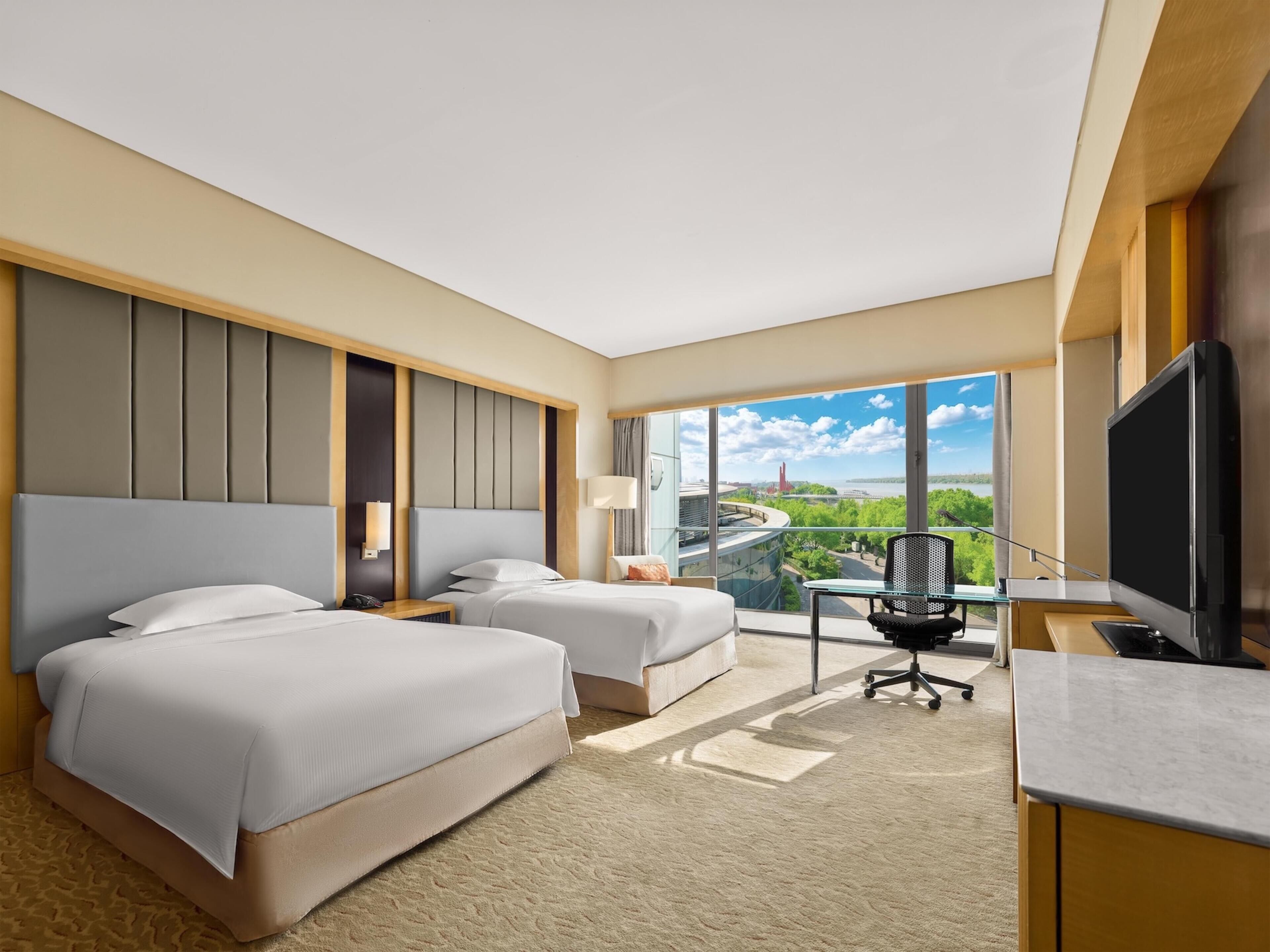 Room, 2 Single Beds, Garden View | Premium bedding, down duvets, pillow-top beds, minibar