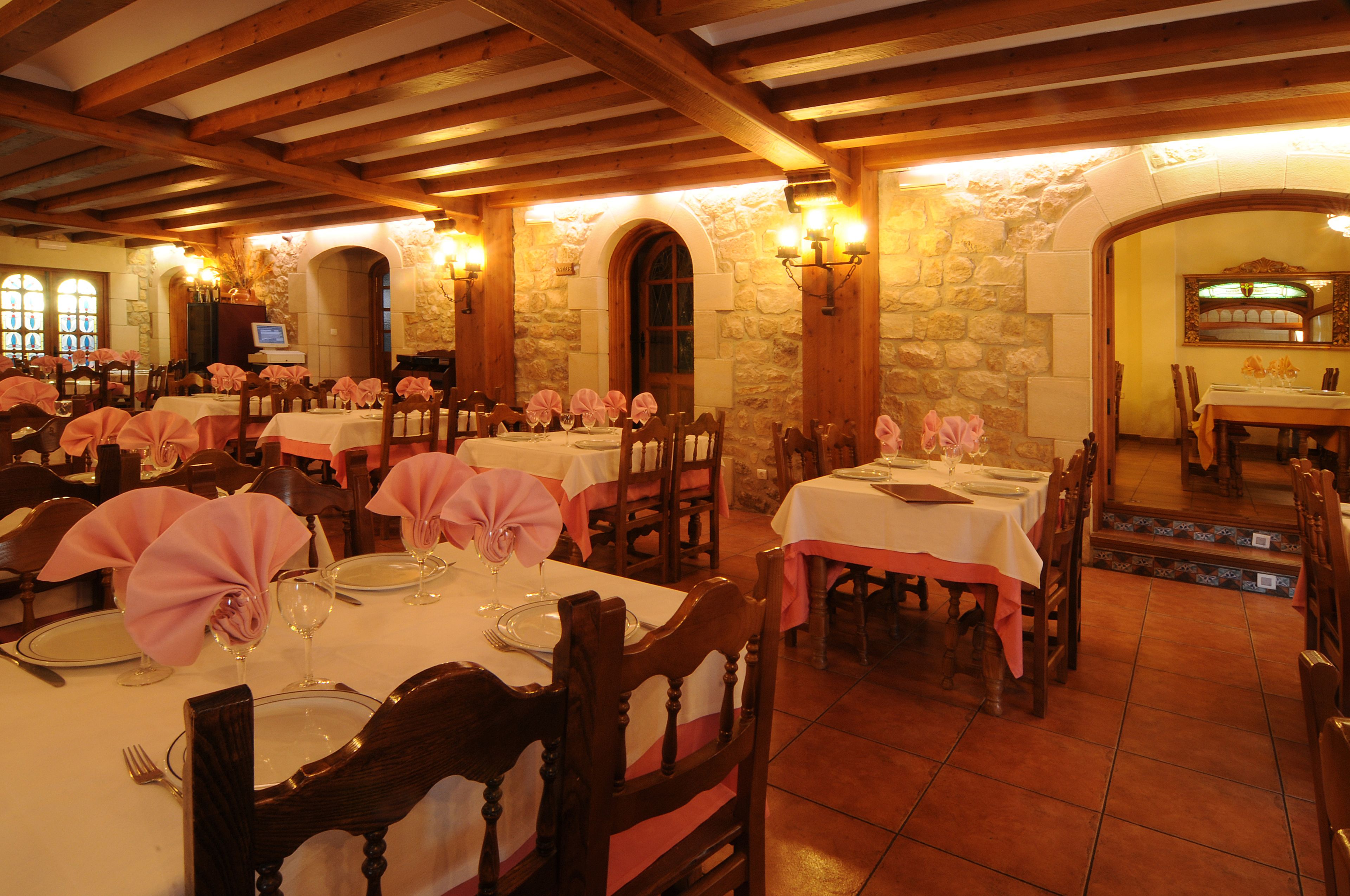 breakfast, lunch, dinner served; local cuisine