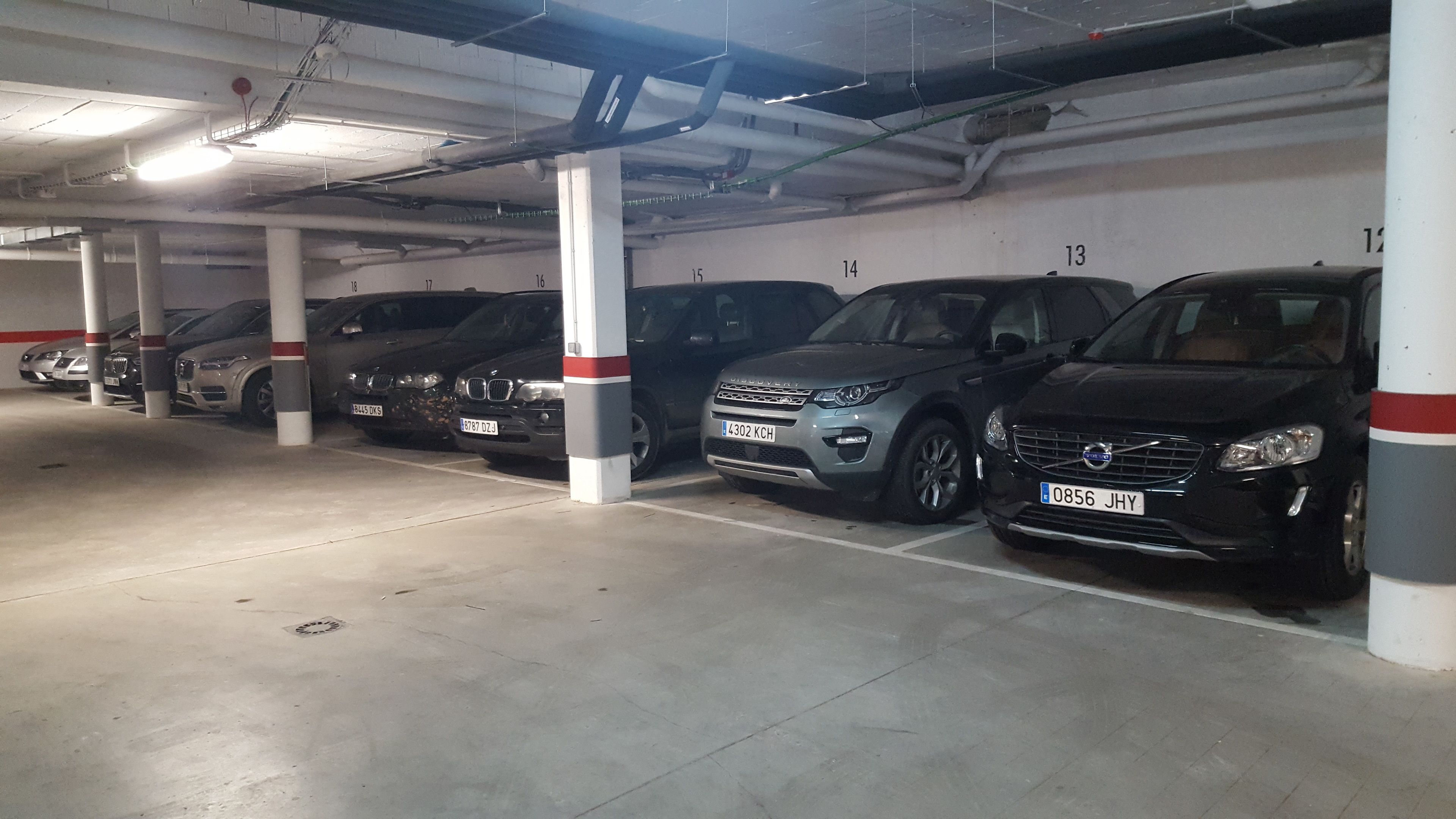 self-parking (surcharge) 8 per day