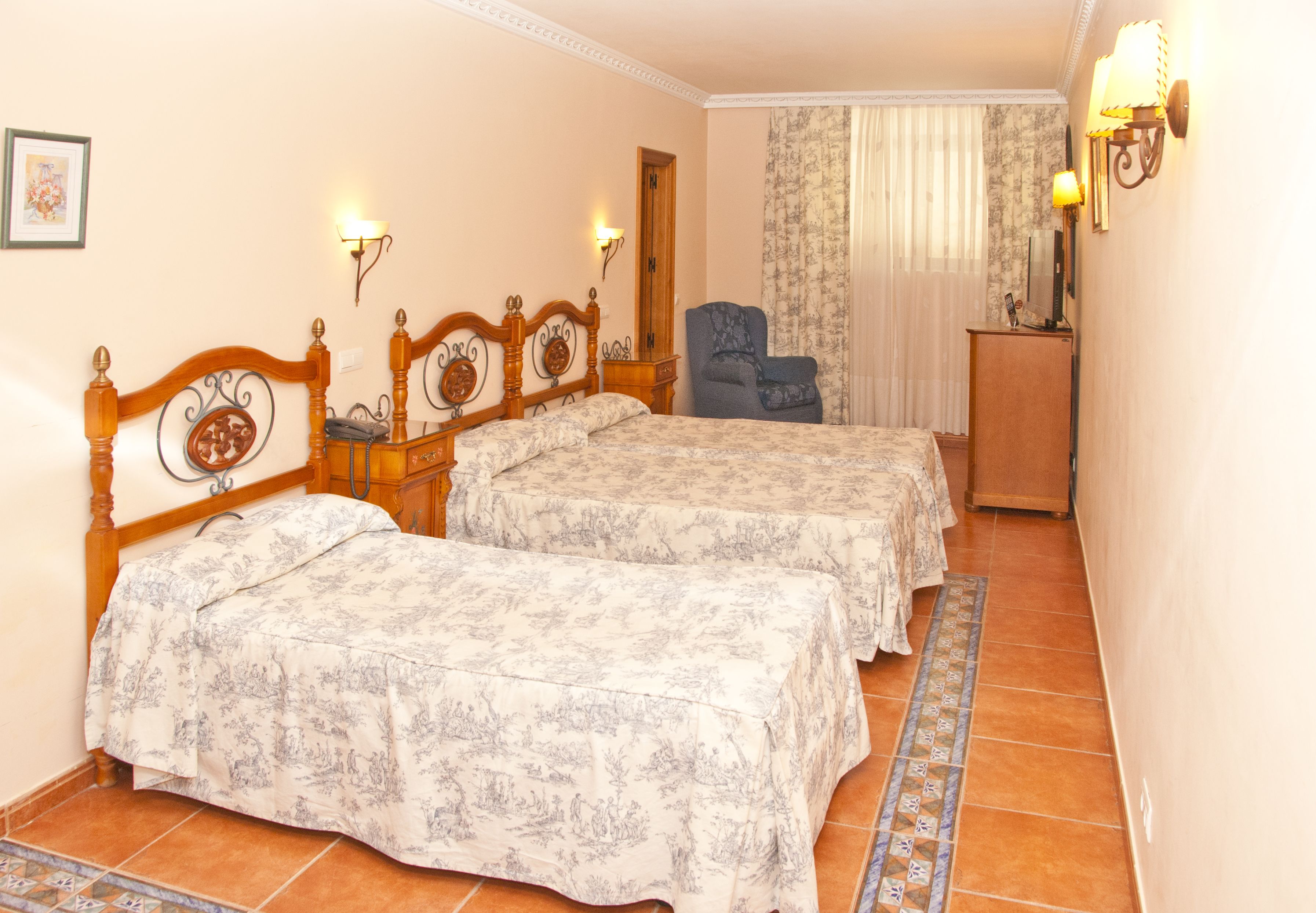 Photo - Hotel Santo Domingo de Silos