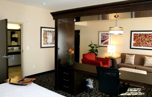 Basic Studio, 1 King Bed, Accessible, Bathtub | Living area - Hampton Inn & Suites Salt Lake City-University/Foothill Dr (Salt Lake City)