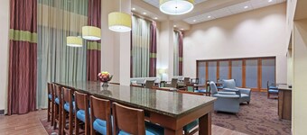 แฮมป์ตัน อินน์แอนด์สวีทส์ ชรีฟพอร์ต/บอสซิเออร์ซิตี้ แอร์ไลน์ ไ  ดรฟ์