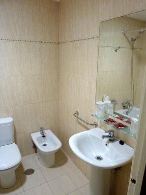 Bathroom - Hotel Rural Quinto Real (Esteribar)