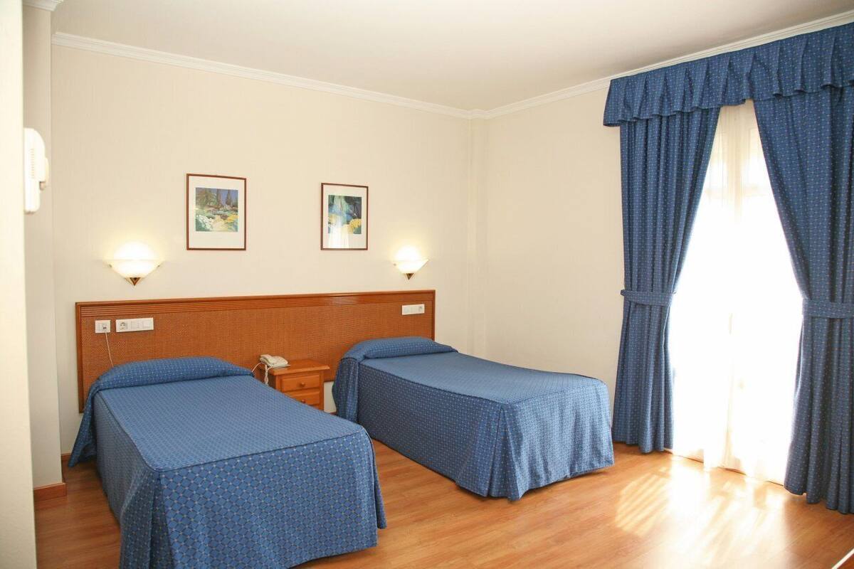 Wifi gratis y ropa de cama