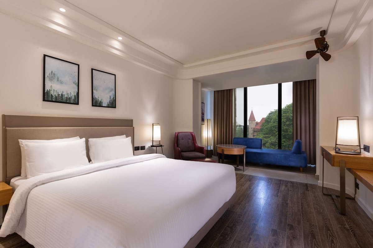 Superior Room | 1 bedroom, premium bedding, in-room safe, blackout drapes