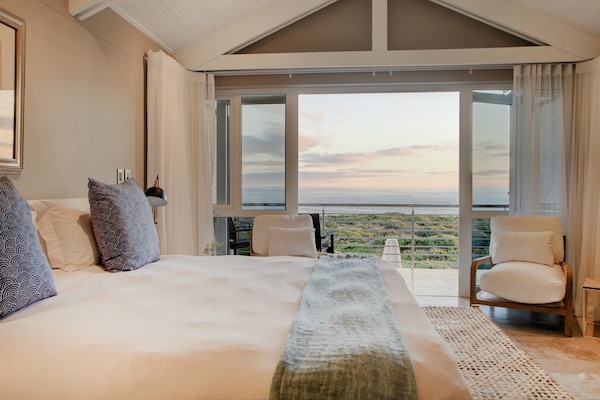 Superior Double Room, 1 King Bed, Balcony, Ocean View | Beach/ocean view