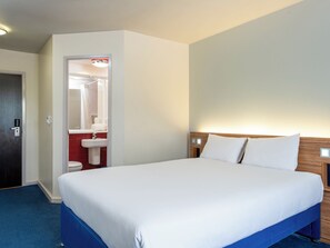 1 bedroom, desk, iron/ironing board, bed sheets