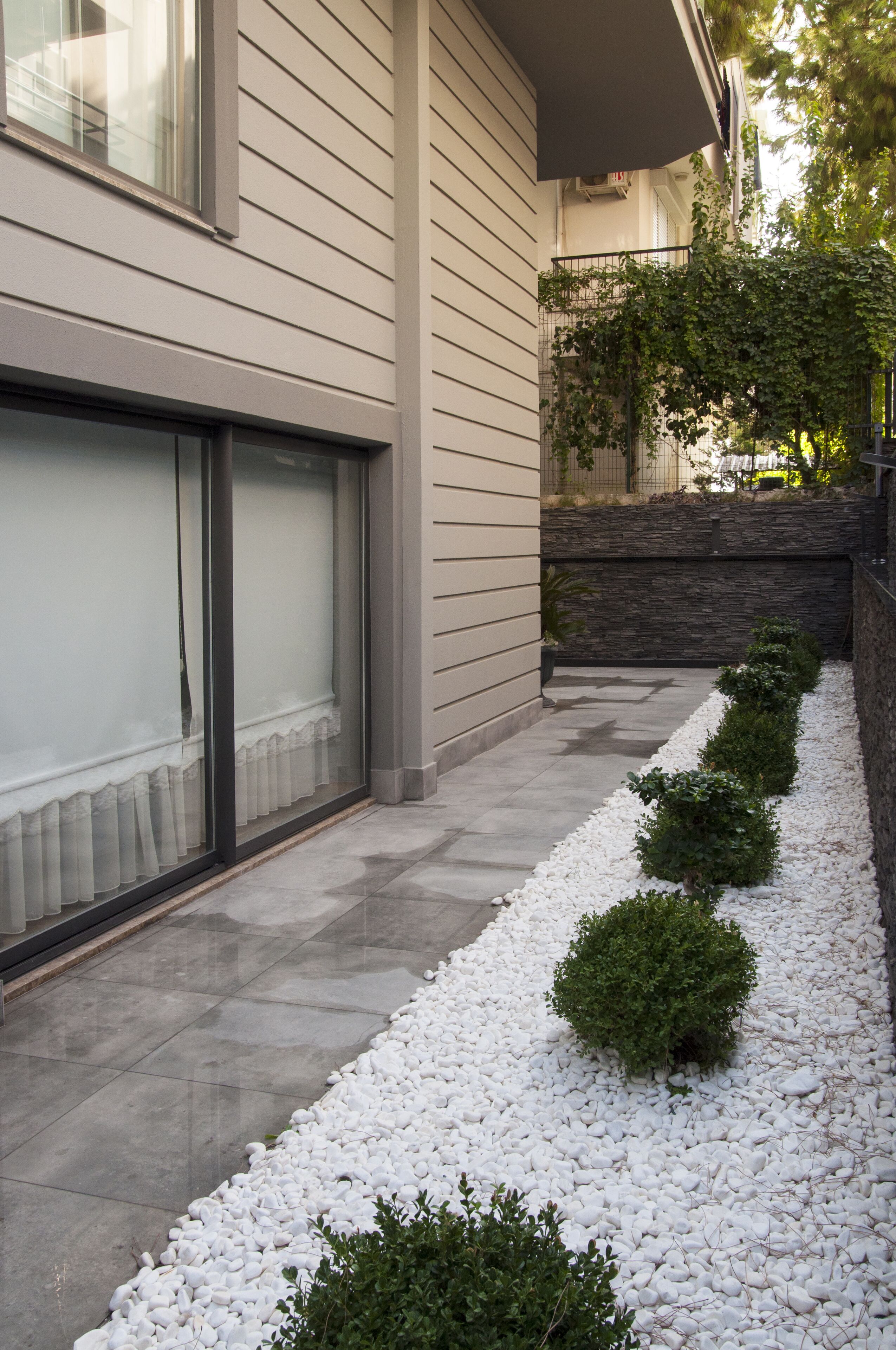 garden suite | garden view