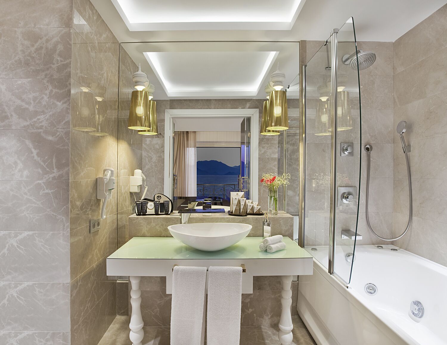 junior double room, 1 king bed, sea view | bathroom | free toiletries, hair dryer, slippers, towels