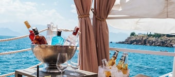 La Boutique Hotel & Suites