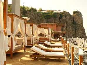 Private beach, free beach cabanas, sun loungers, beach umbrellas