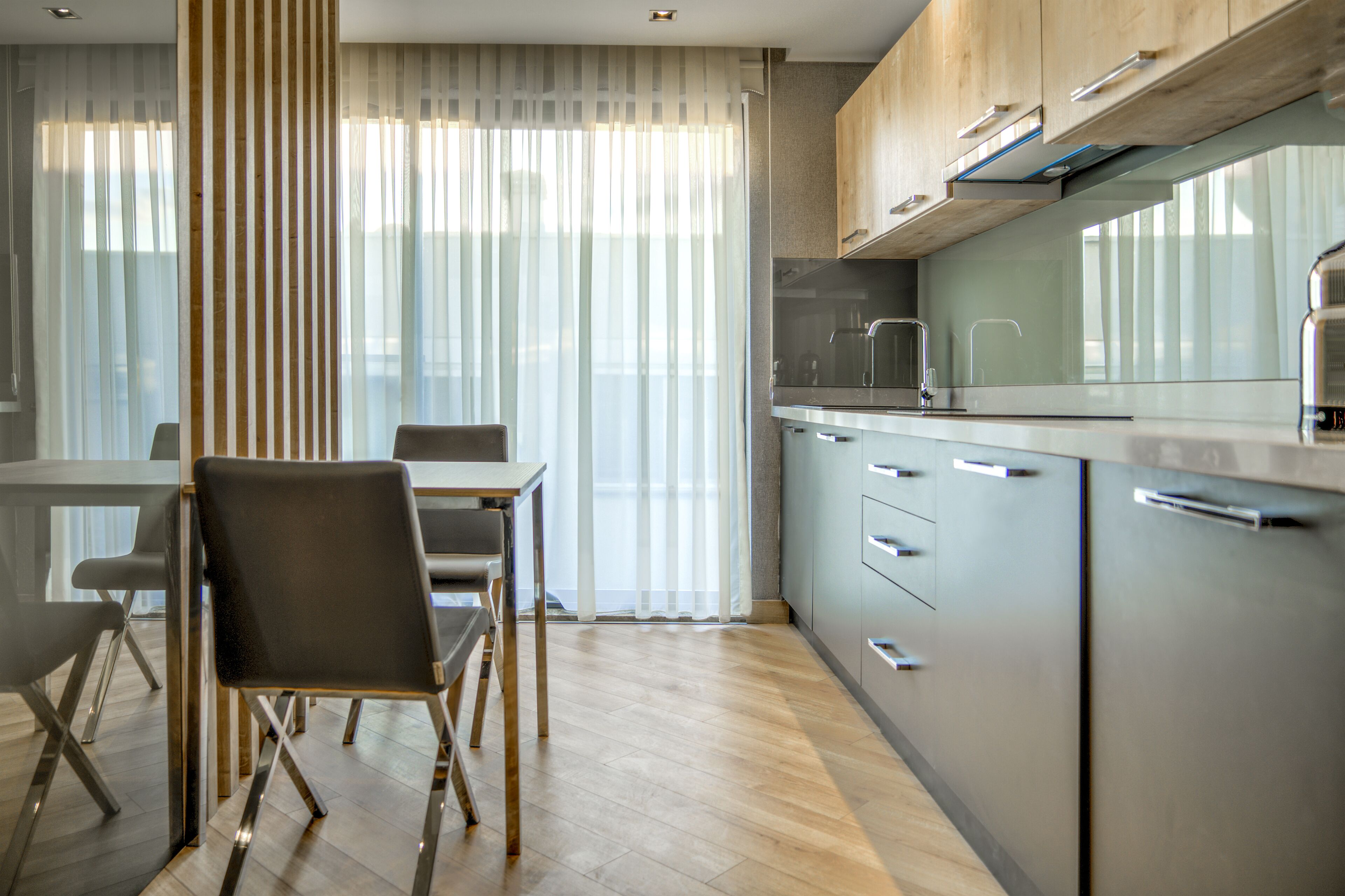 grand suite | private kitchenette | coffee/tea maker, electric kettle