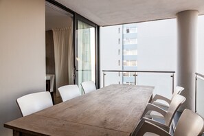 Three Bedroom Premium Suite (11) | Balcony - Aquarius Luxury Suites (Cape Town)