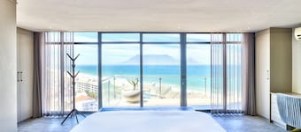 Aquarius Luxury Suites