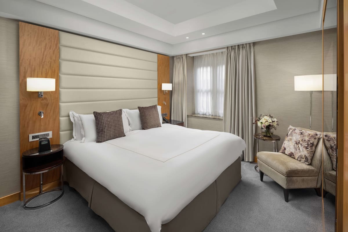 King Superior room | 1 bedroom, premium bedding, Select Comfort beds, free minibar items