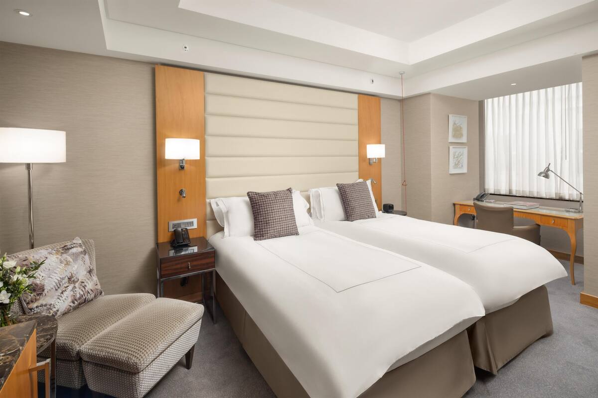 Twin Accessible Superior Room | 고급 침구, 셀렉트 컴포트 침대, 무료 미니바 품목, 객실 내 금고