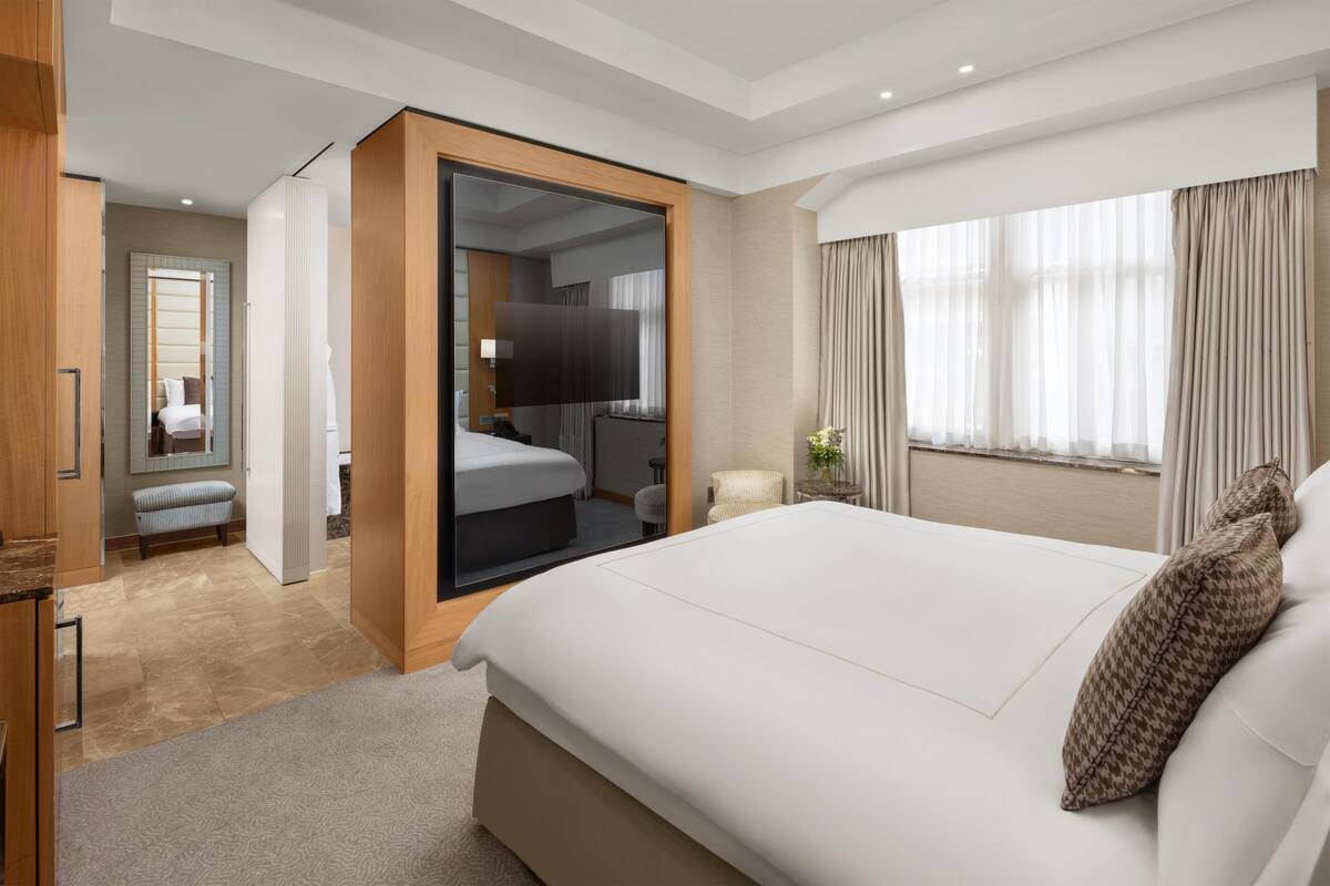 King Deluxe Room | 고급 침구, 셀렉트 컴포트 침대, 무료 미니바 품목, 객실 내 금고