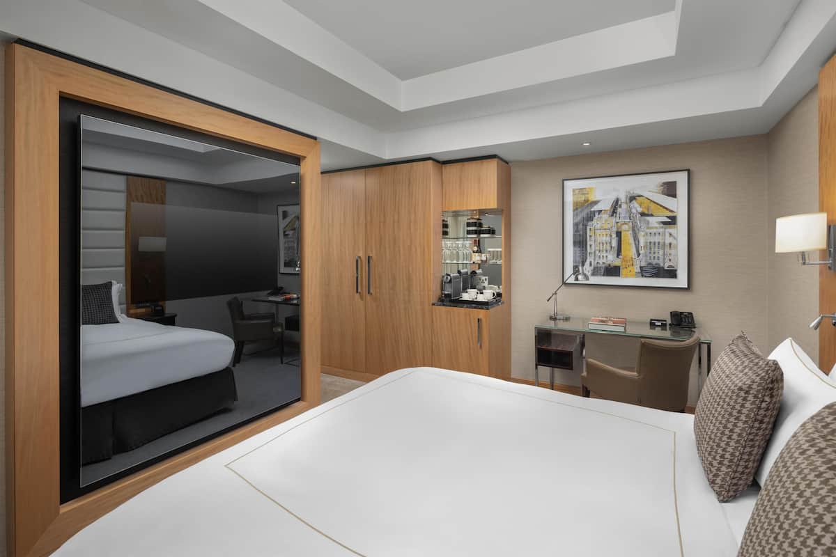 King Superior room | 고급 침구, 셀렉트 컴포트 침대, 무료 미니바 품목, 객실 내 금고