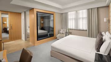 King Superior Accessible room | 1 bedroom, premium bedding, Select Comfort beds, free minibar items
