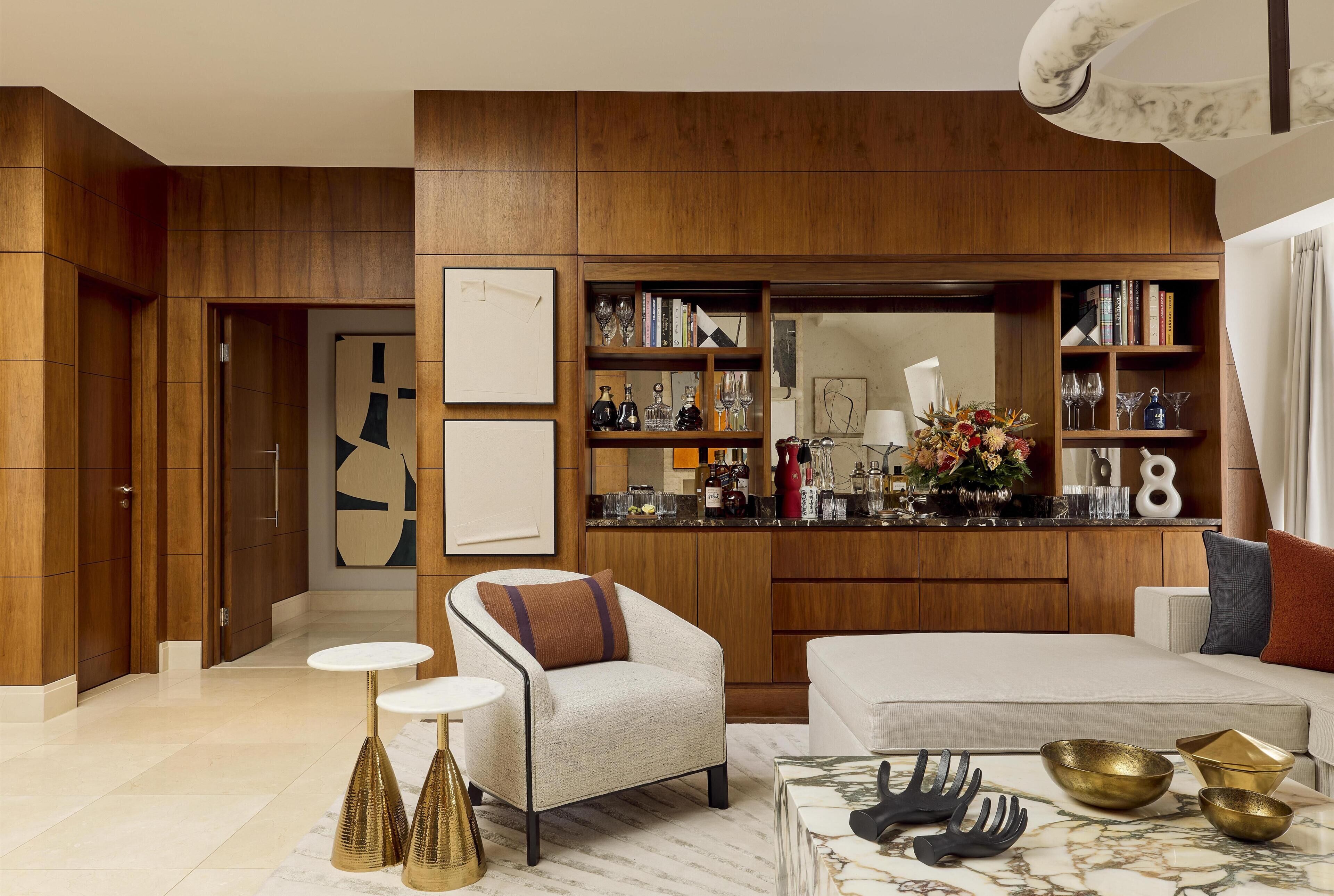 Conrad Suite | Living area | 42-inch flat-screen TV with digital channels, TV