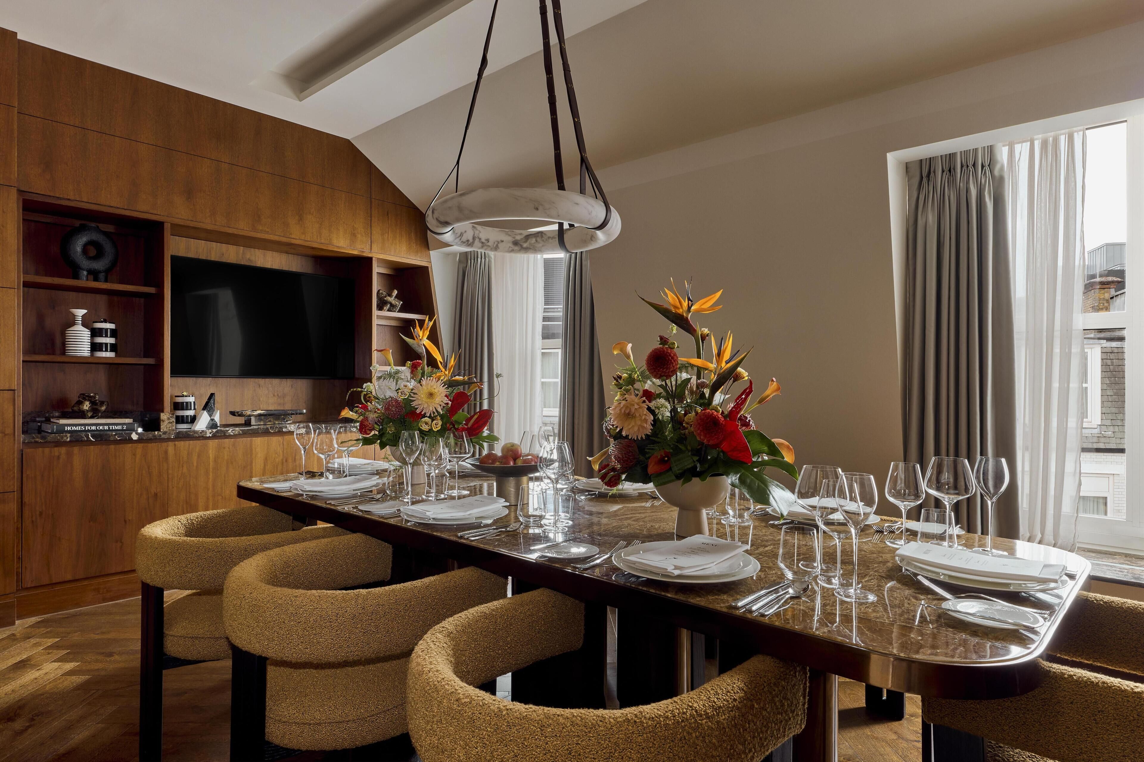 Conrad Suite | Living area