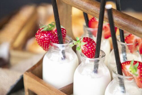 Daily cooked-to-order breakfast for a fee