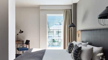 Ropa de cama de alta calidad, colchones Select Comfort y minibar