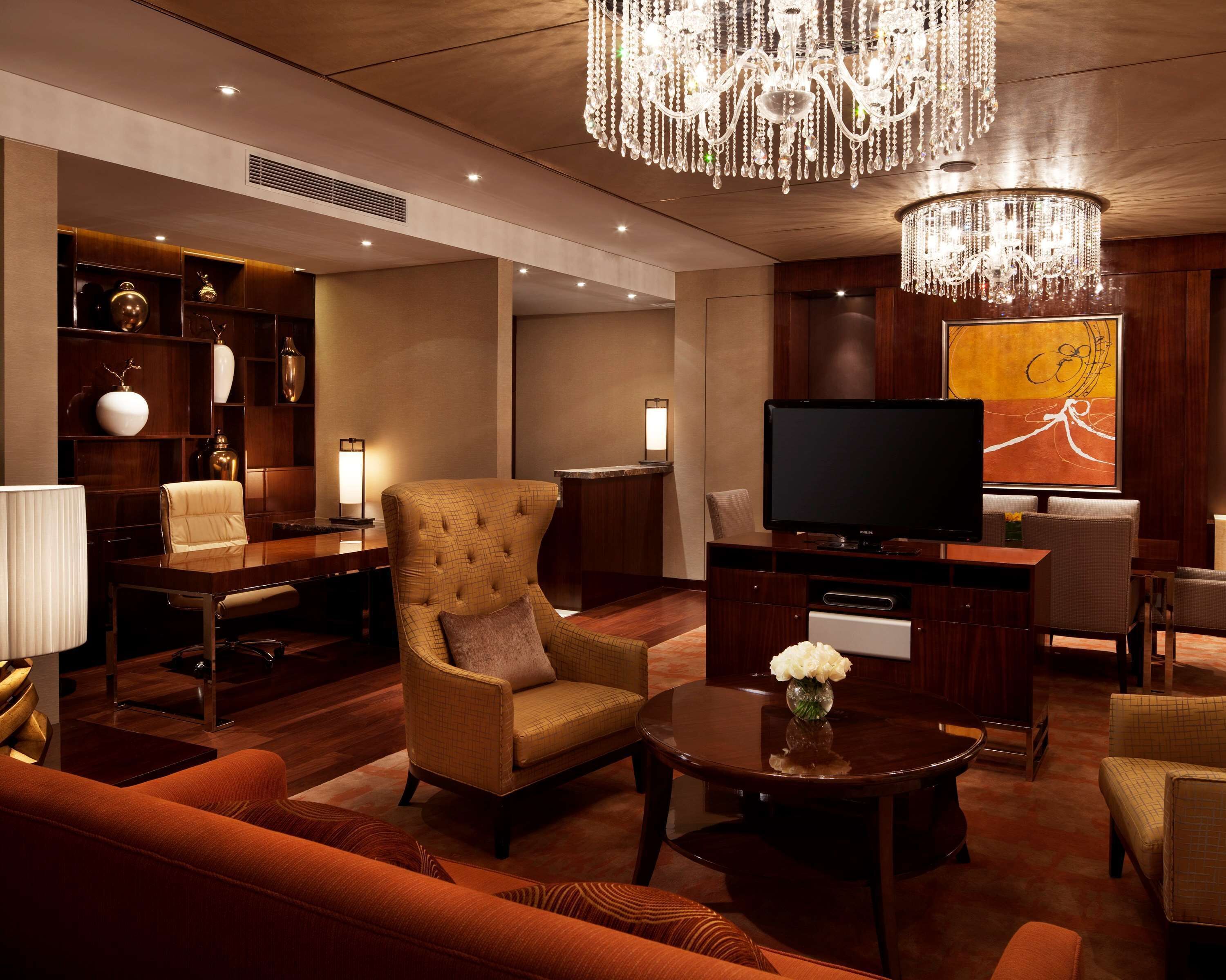 minibar, in-room safe, desk, blackout curtains