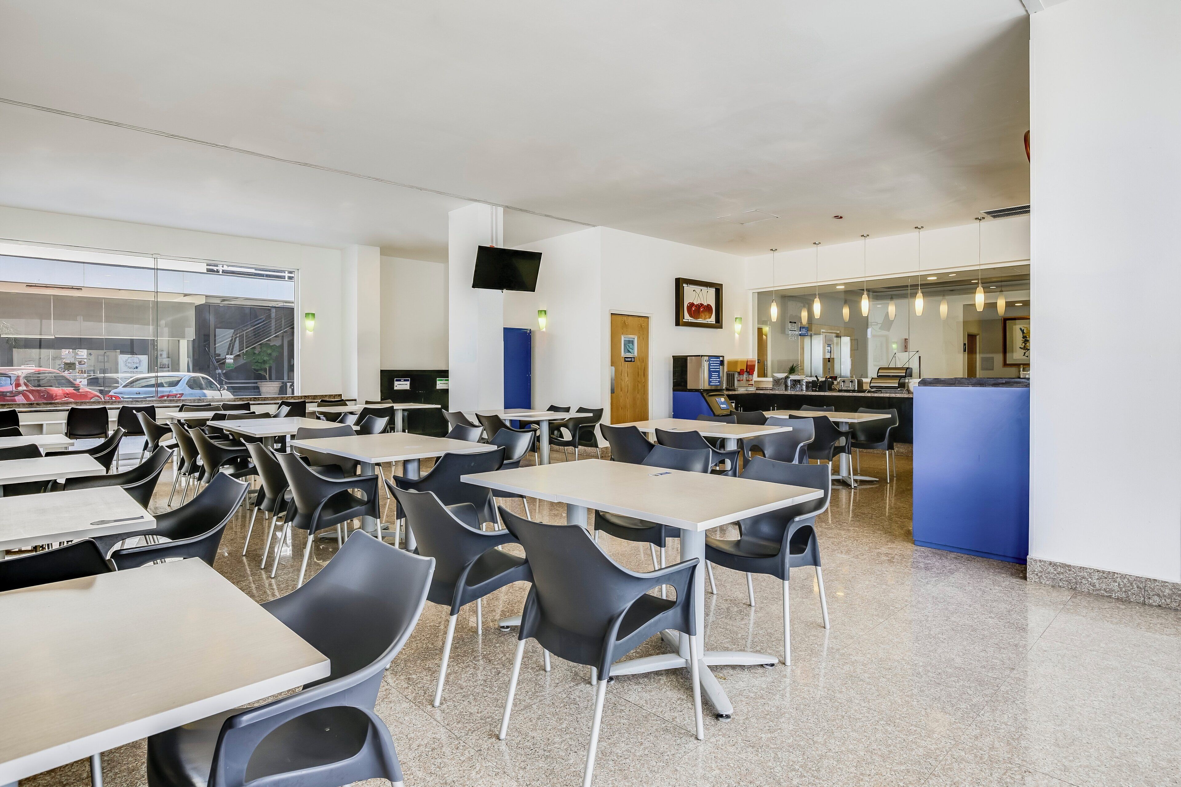 Frokostbuffé er inkludert hver dag