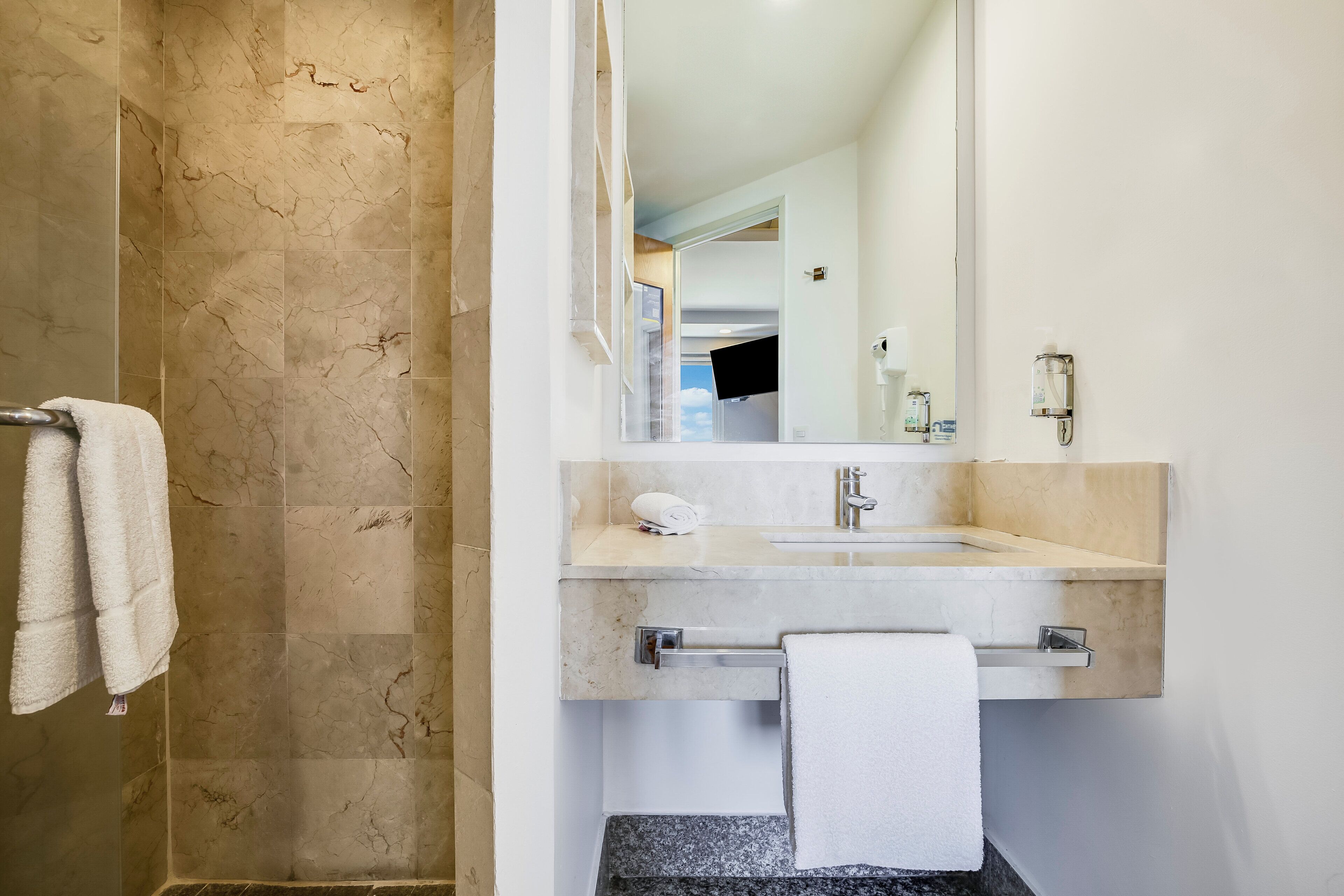 shower, towels, soap, shampoo