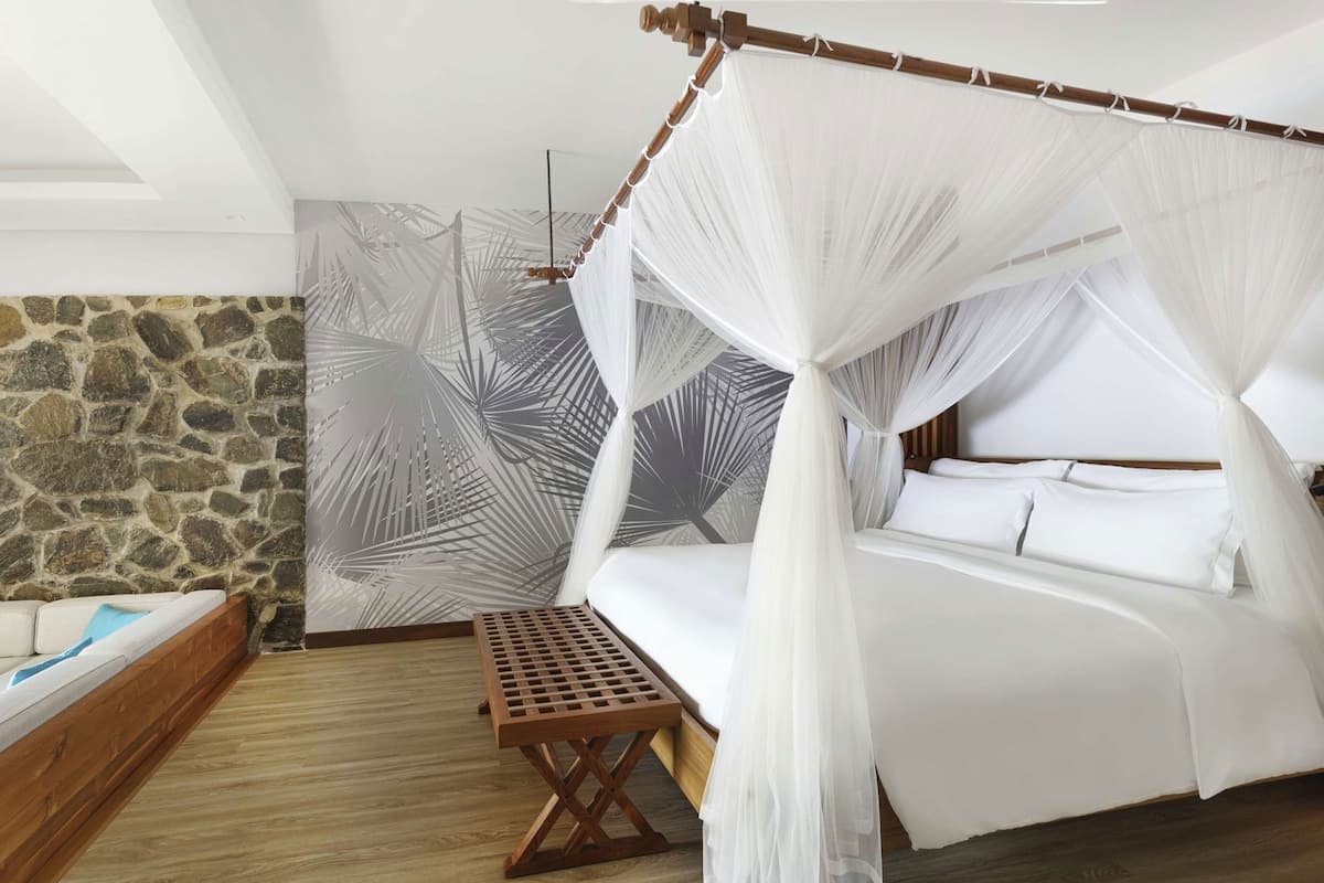 1 dormitorio y ropa de cama de alta calidad