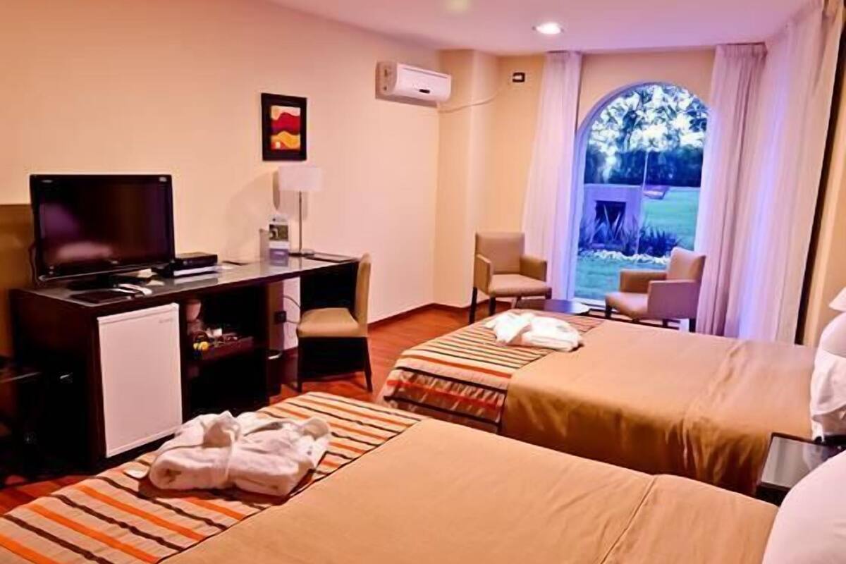 Een kluis op de kamer, gratis wifi, beddengoed