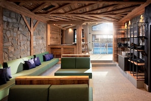 Hot stone massages, Swedish massages, sports massages, 1 treatment room - Hotel Neue Post (Mayrhofen)
