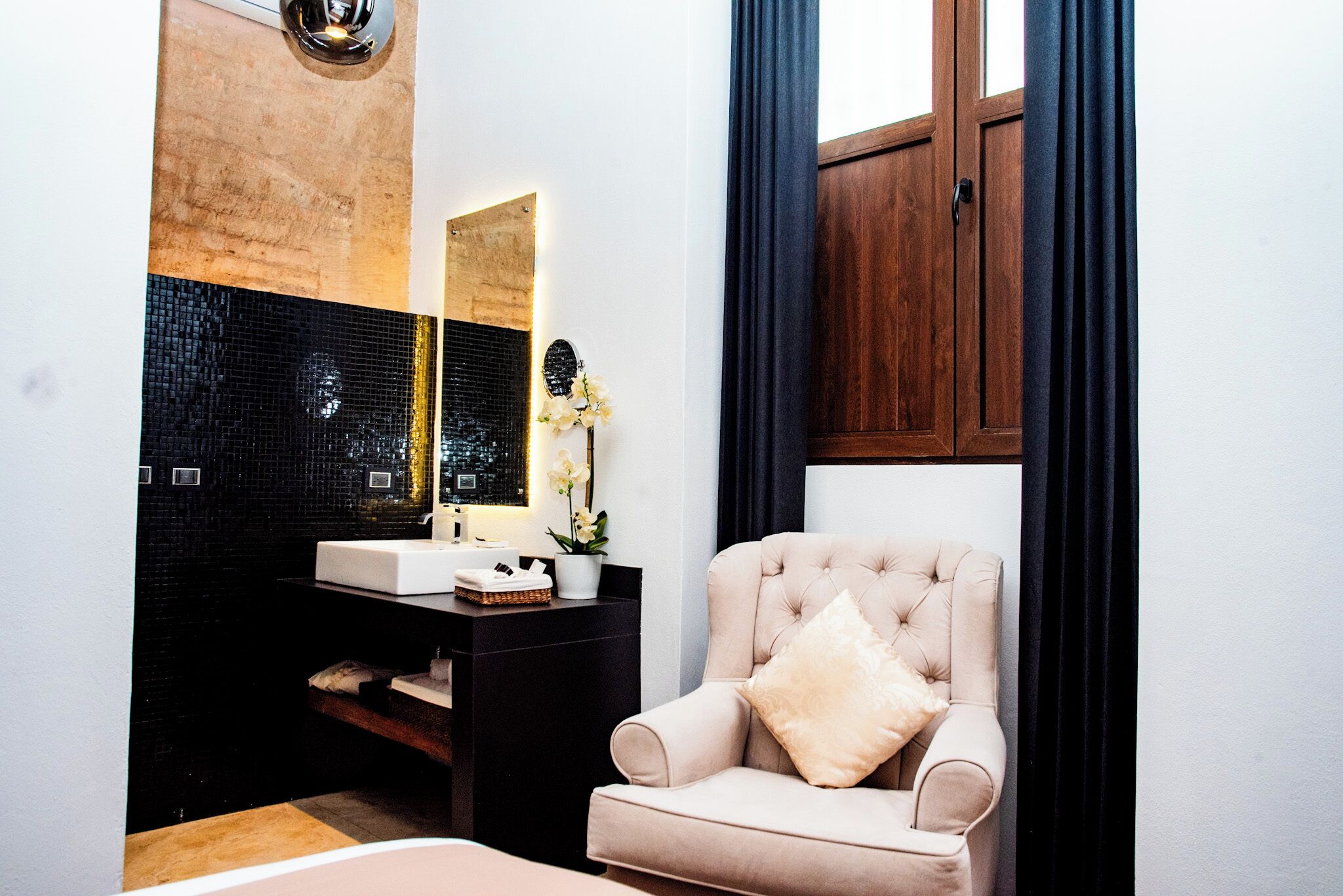 junior suite | 1 bedroom, premium bedding, in-room safe, iron/ironing board