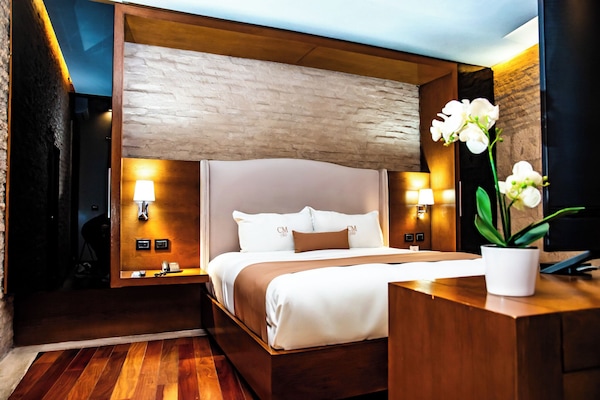 Master Suite | 1 bedroom, premium bedding, in-room safe, iron/ironing board