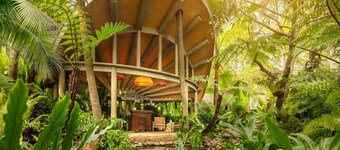 An Lam Retreats Saigon River