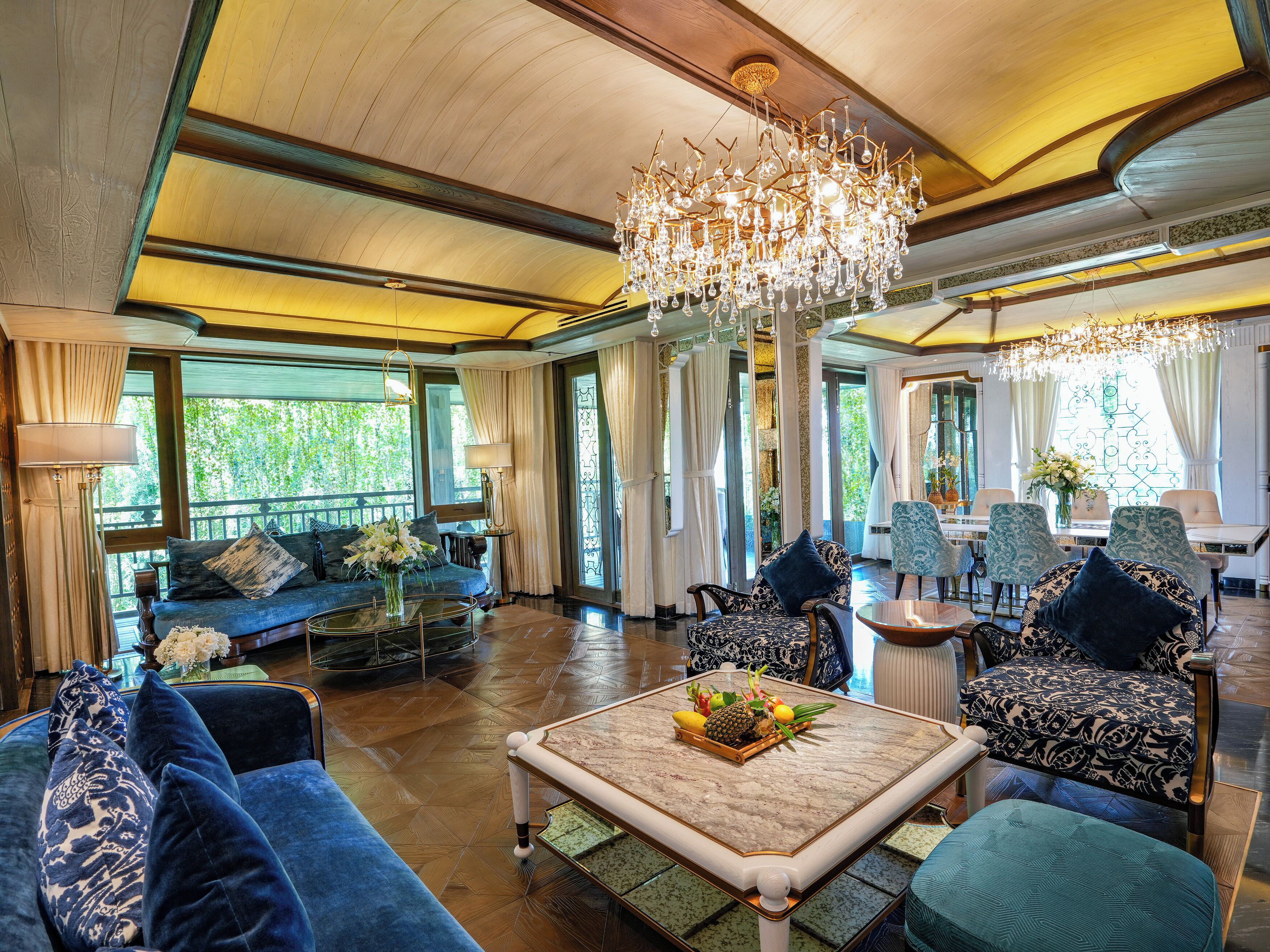 Literie de qualité supérieure, couette en duvet d'oie, minibar