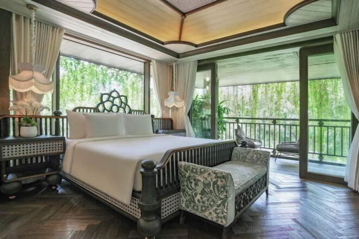 2 habitaciones, ropa de cama de alta calidad, cubrecamas y minibar