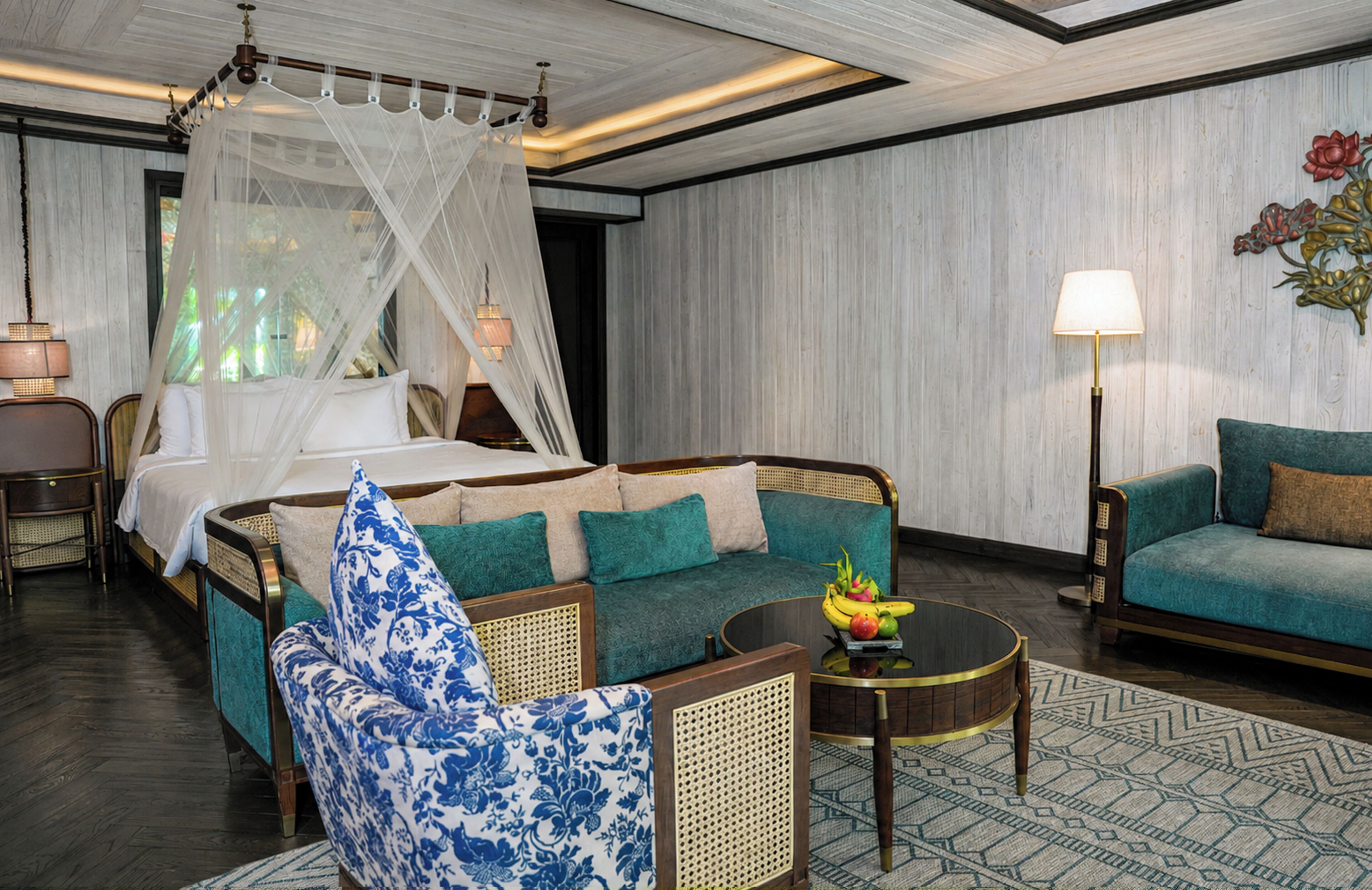 Riverside Executive Suite | Premium bedding, down duvets, minibar, in-room safe