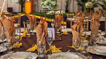 Banquet hall
