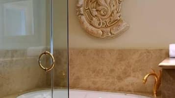 Kamar | Jet tub