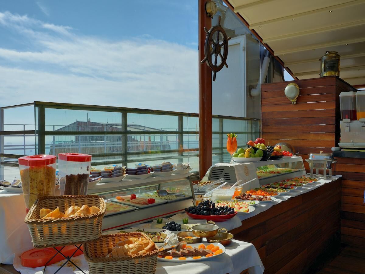 Foto - Burckin Hotel