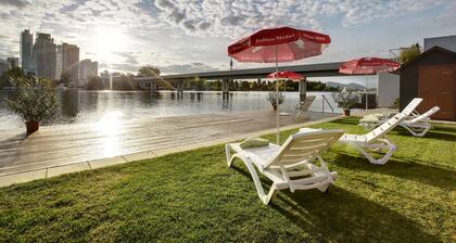 Strandhotel Alte Donau