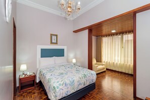 1 bedroom, pillow-top beds, in-room safe, desk - La Cartuja (Quito)