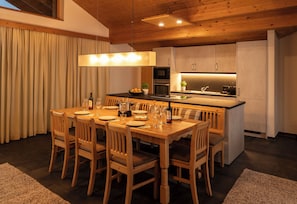 Comfort-Apartment, 4 Schlafzimmer, Sauna (Adlerhorst) | Eigene Küche