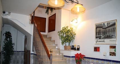 AB Pension Granada - Hostel